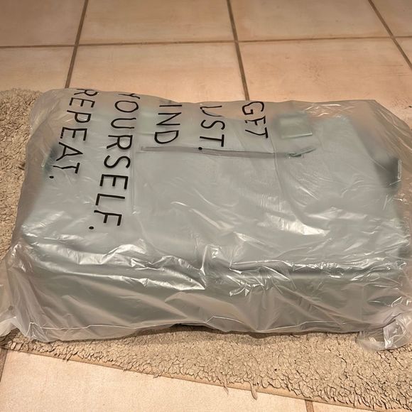 ONE DAY SALE!!! NWT Beis Mini Weekender in SLATE Blue/Gray - Picture 6 of 7